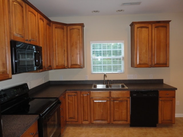 Photo - 4461 Garden Club St