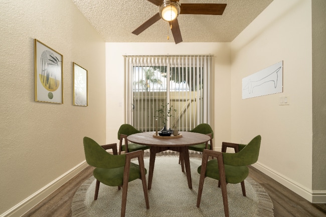 Building Photo - 1466 Bonair Rd Unit 17 Rental