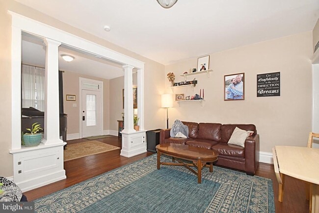 Photo - 29 N Harrison St