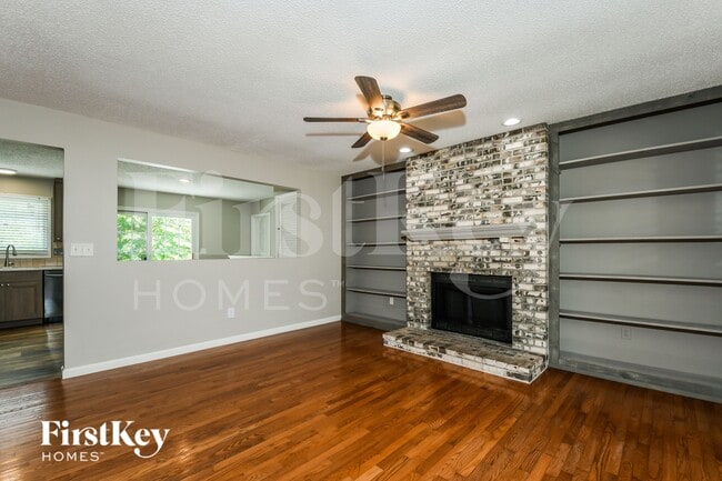 2940 Royal Gorge Ct