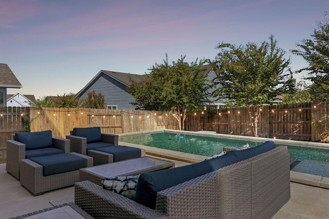 Building Photo - 7808 Glover Dr