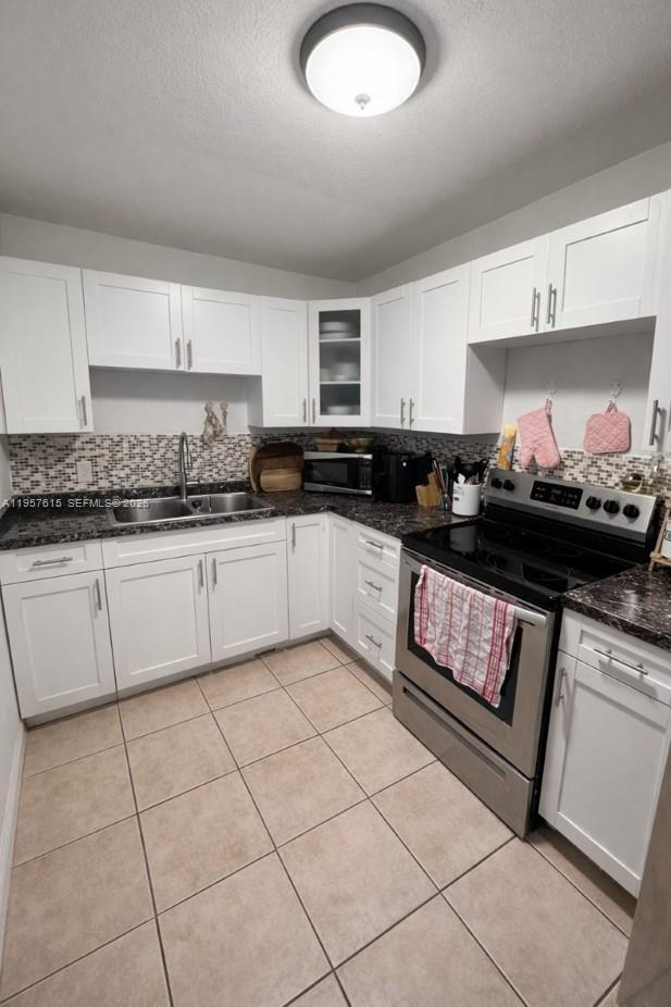 Building Photo - 9459 SW 76th St Unit R8