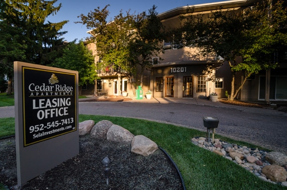 Photo - CEDAR RIDGE APARTMENT HOMES