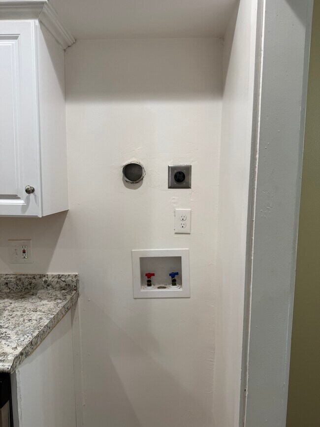 Photo - 323 Forest Park Rd