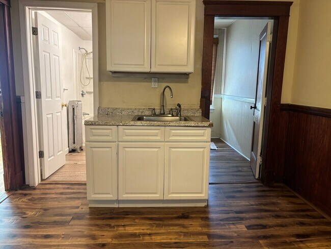 Photo - 24 Holland Rd Unit 1