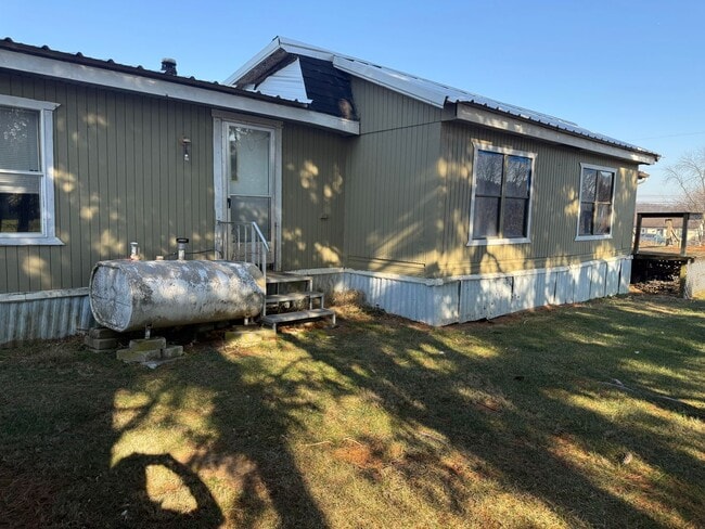 Photo - 662 Shippensburg Rd