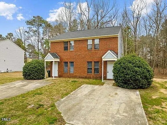 South Raleigh Renovated Duplex - South Raleigh Renovated Duplex House