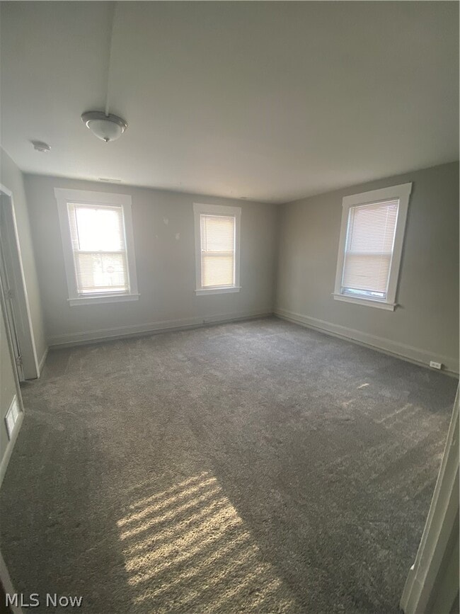 Photo - 4435 State Rd