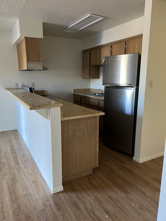 Photo - Mountain View Apartments