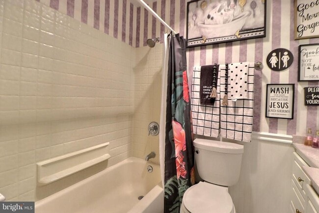 Photo - 24 Forestview Pl