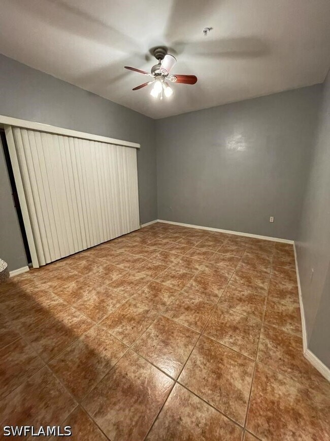 3265 Amanda Ln
