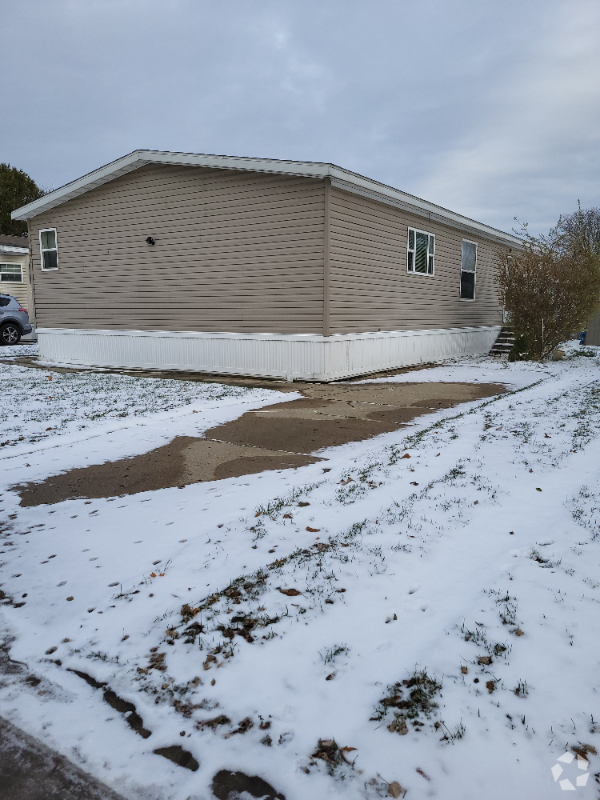 Building Photo - 1942 Borman Ct Rental