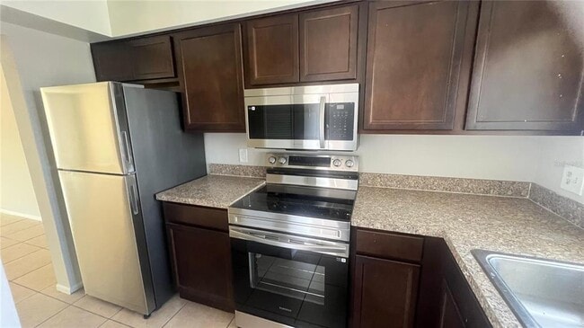 Photo - 202 Watts Ln