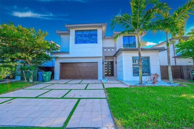 Photo - 15976 SW 136th Terrace Casa