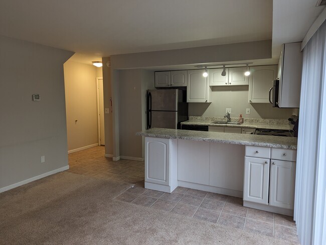 3639 Kenbrooke Ct