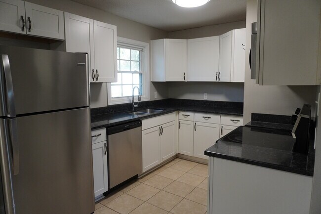 Photo - 6417 Ginger Cir