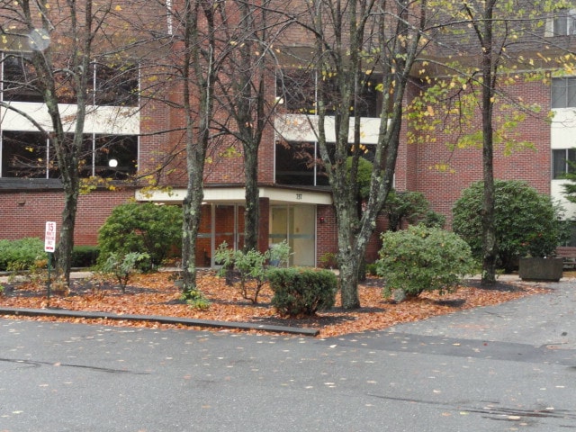Photo - 757 Main St Unit 53