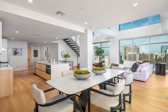 200 West Ocean Living Room