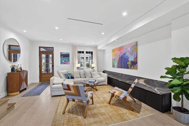 Photo - Renovated 3br/2ba Mt Pleasant Home w/Parking for Short Term Lease!