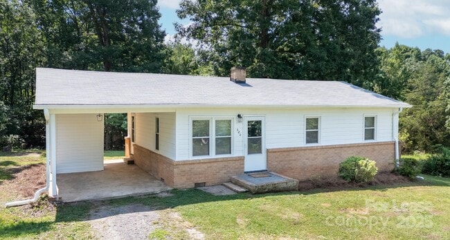 Building Photo - 326 Gorrell St Rental