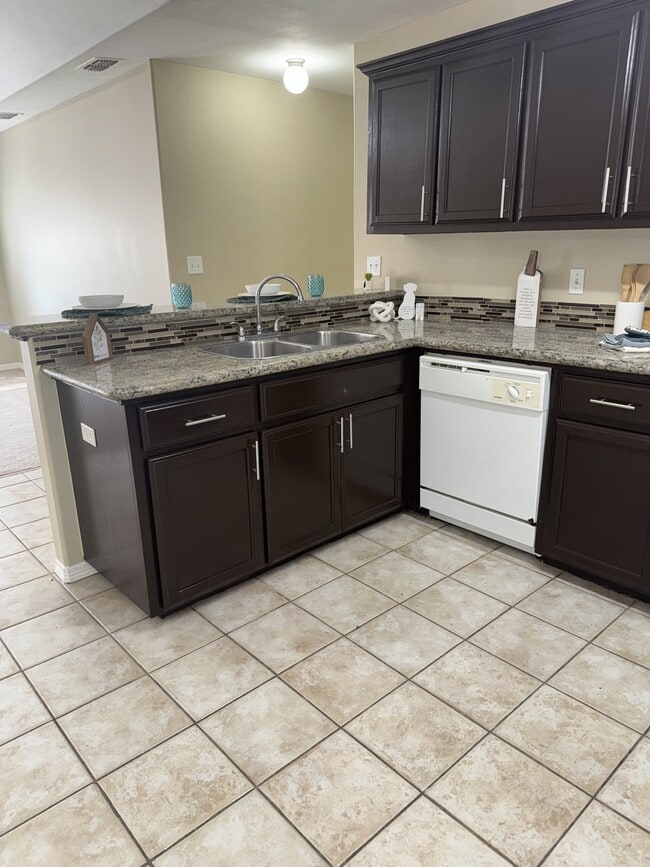 Photo - Villas De Nolana