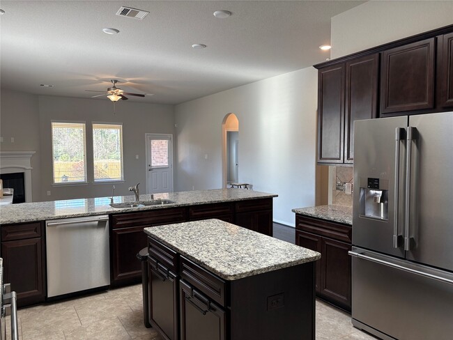 Building Photo - 21370 Quail Point Ln