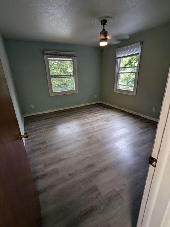 Photo - 6150 Birch Row Dr Unit 2