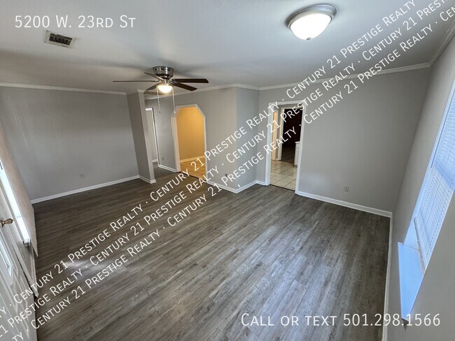 5200 W 23rd St