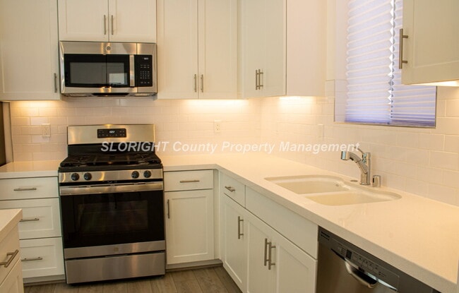 Photo - AVAILABLE JULY - Modern Style Home SLO Home - 3 Bedroom / 2.5 Bathroom