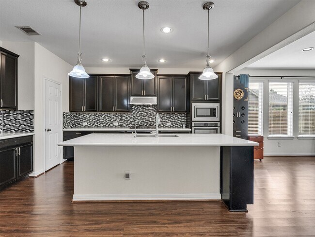 Photo - 11066 Walts Run Ln