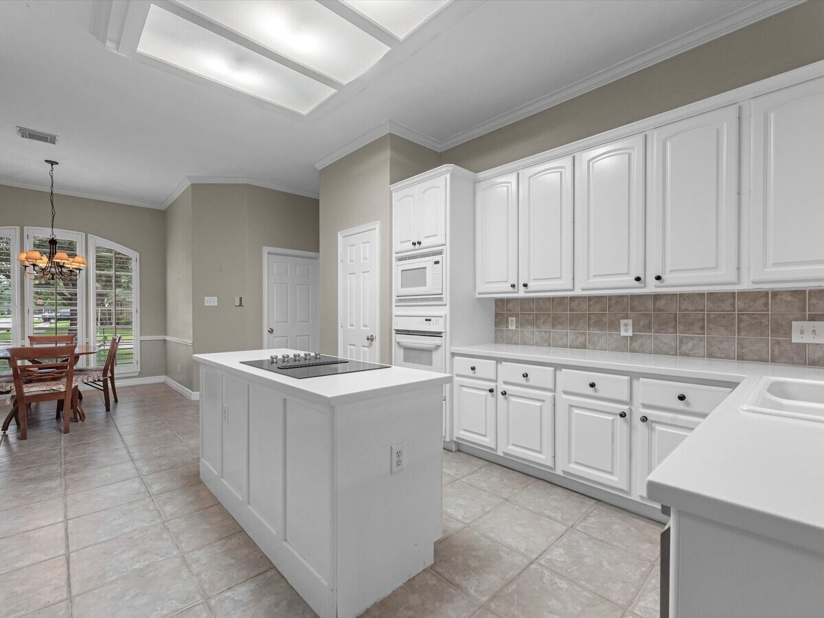 Photo - 13535 Missarah Ln