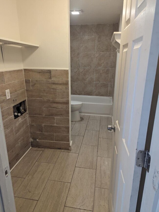 Photo - COMING SOON! 2 Bedroom, 1 Bathroom Duplex!