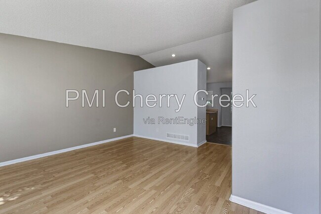 Photo - 21494 E Crestline Ln