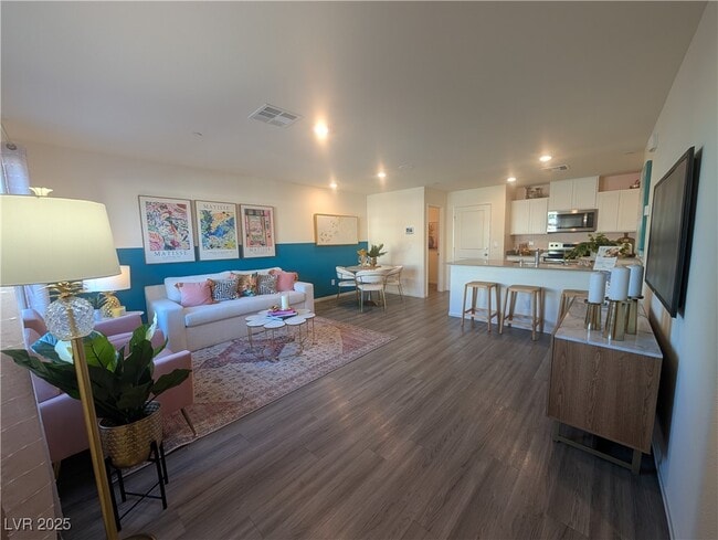 Photo - 9428 Emerald Mesa St