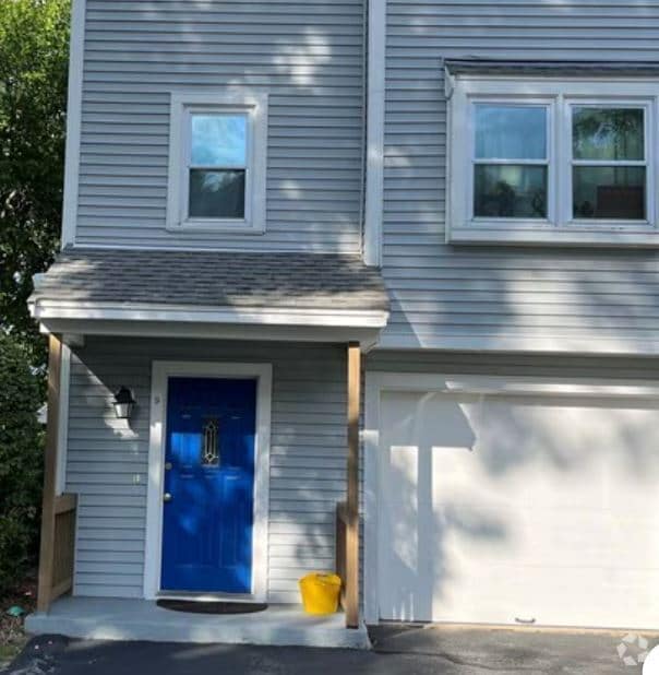 Building Photo - 116 Turnpike Rd Rental