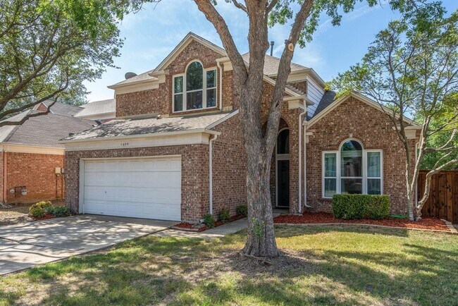 Photo - 1605 Highdale Ct