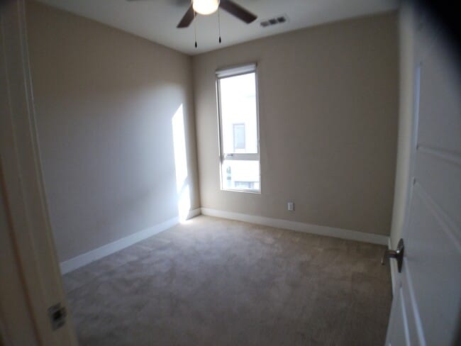 139 W Live Oak Ave Unit D