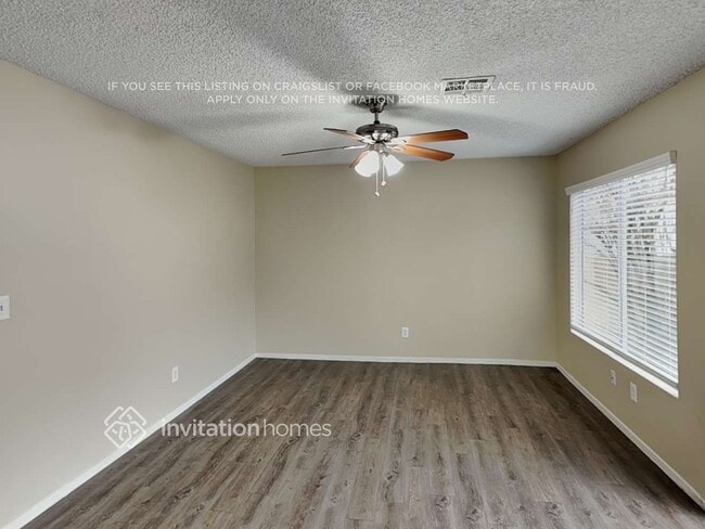 Photo - 2873 Aliso Dr