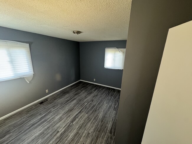 Photo - 1911 E Fairchild St