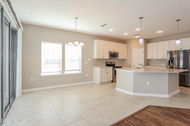 Photo - 15639 Spotted Saddle Cir