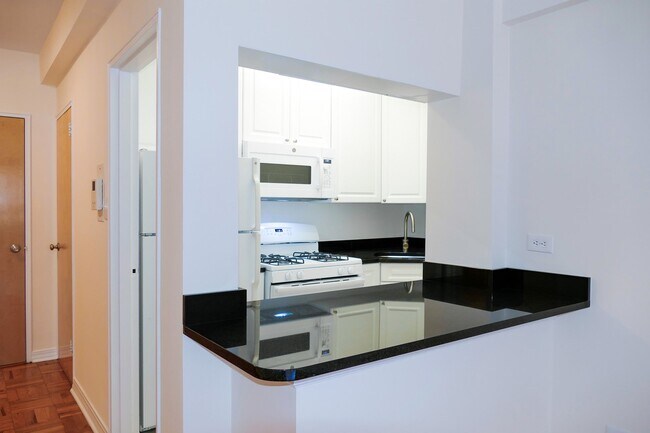 Photo - 40 East 89th Street