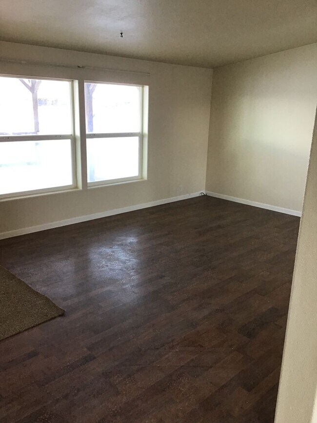 Photo - <b>Horse Property - Four Bedroom Manufactu...