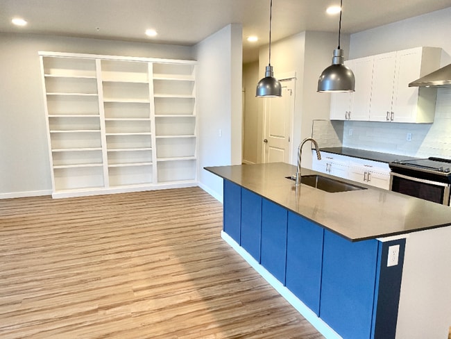 Photo - 2222 Willow Dr Unit 28A