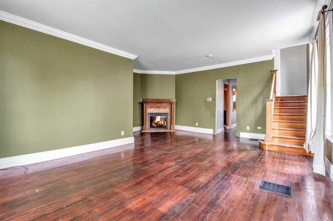 Photo - 67 Crescent Ave