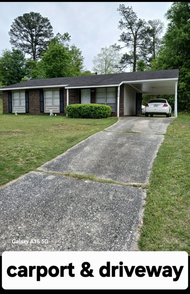 Building Photo - 6916 Bradshaw Dr