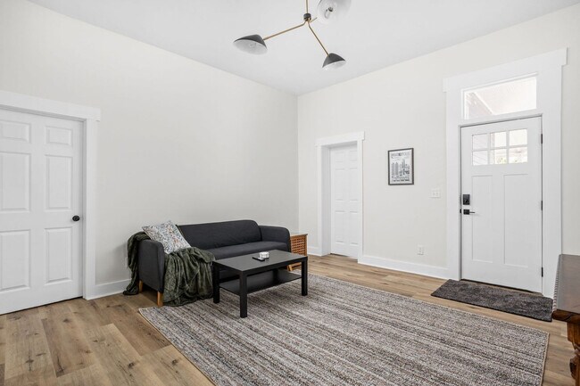 844 Camp St Unit SI ID1303755P