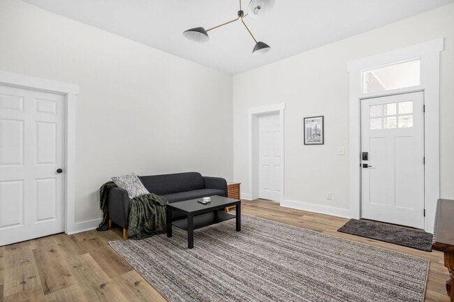 Photo - 844 Camp St Unit ID1303755P