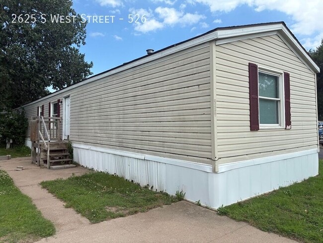 Photo - 2625 S West St