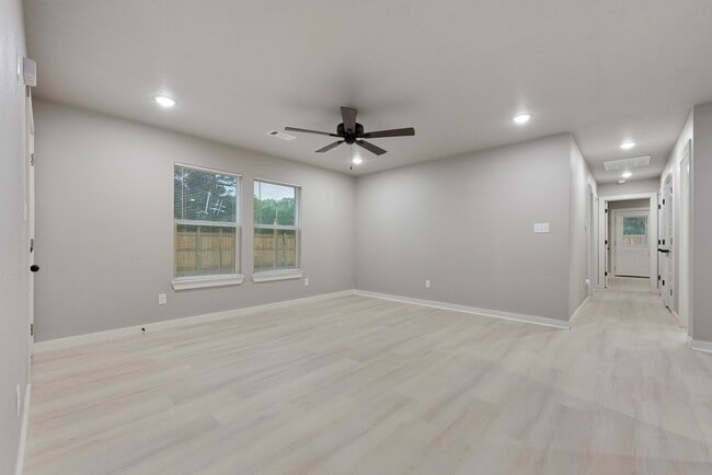 Photo - 200 P St Unit B