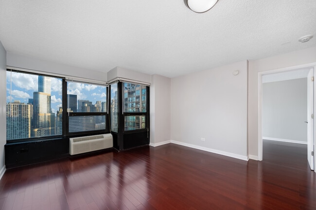 Photo - 30 E Huron St Unit 4603